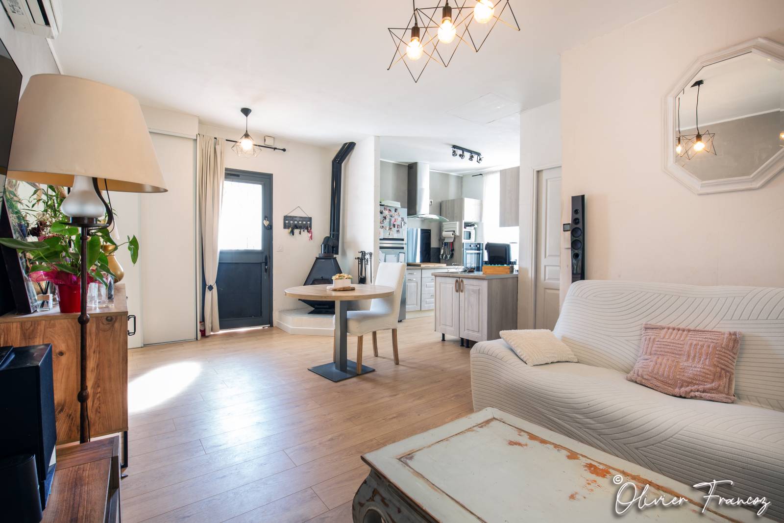 Vente maison avec jardin et dépendance à 5 minutes des plages de Saint-Cyr-sur-Mer