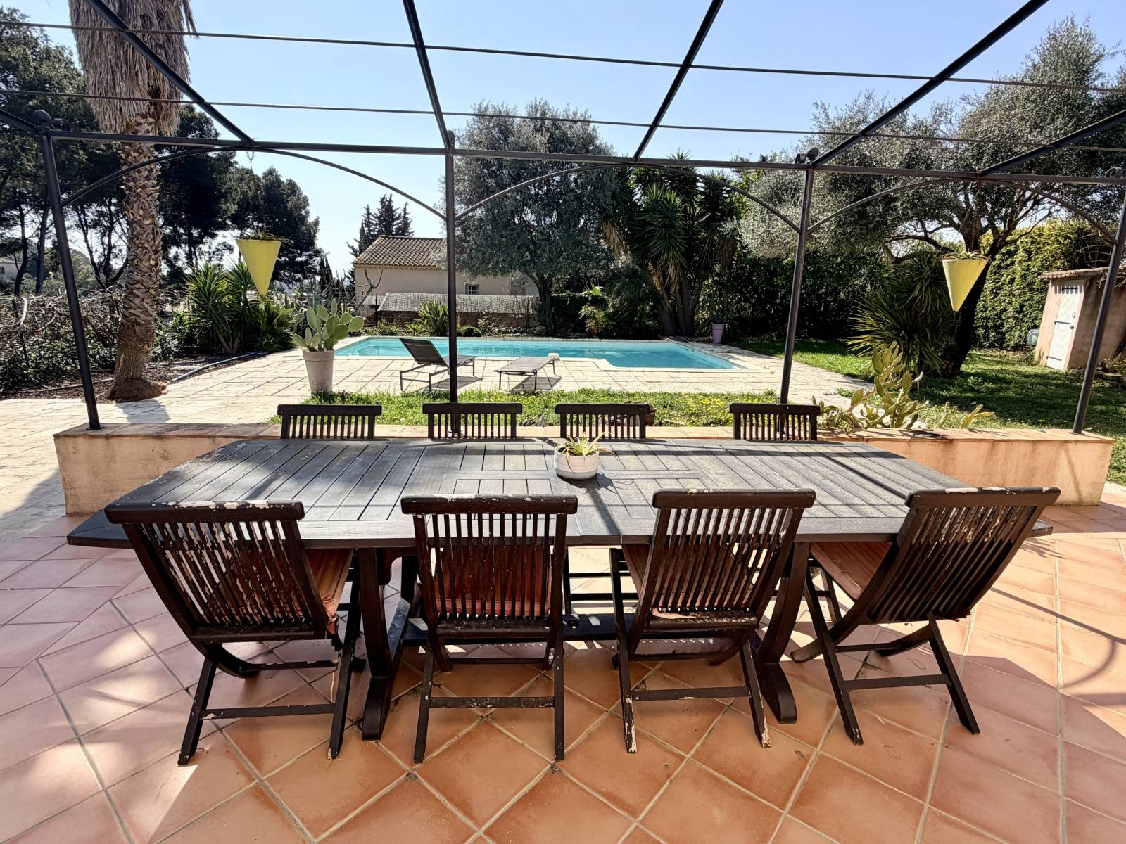Ceyreste villa 150 m² à vendre avec piscine et terrain arboré 1000 m²