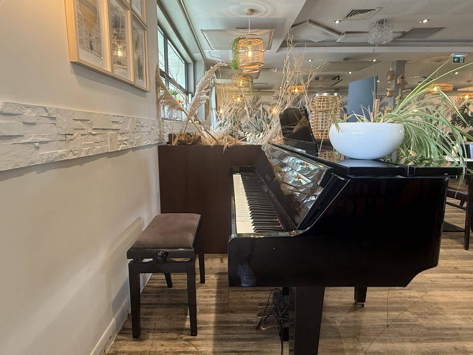 À Vendre : Restaurant Haut de Gamme – Zone Athélia, La Ciotat
