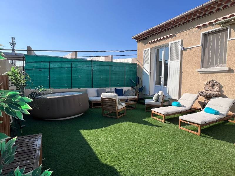 Appartement T3 avec Terrasse à Deux Pas des Plages – La Ciotat