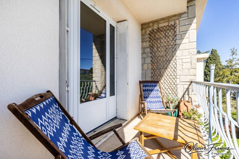 VENTE TYPE 3 DANS UNE PETITE COPROPRIETE DANS LE CLOS DES PLAGES DE LA CIOTAT