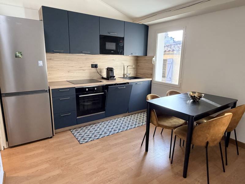 Vente appartement type studio rénové avec mezzanine à La Ciotat