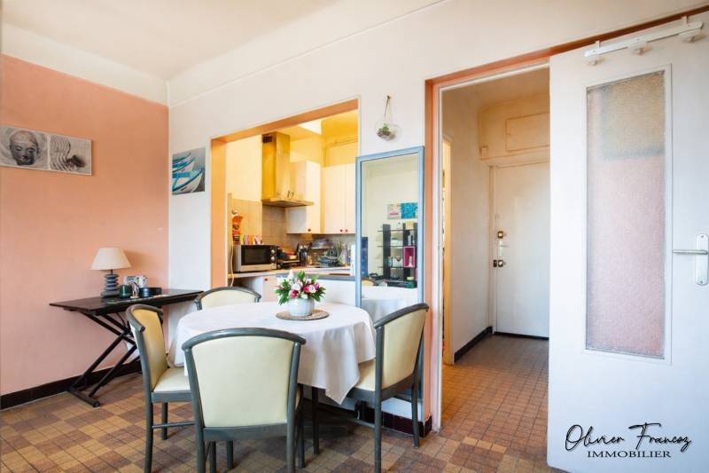 Studio à vendre à La Ciotat – Copropriété sécurisée à deux pas des plages