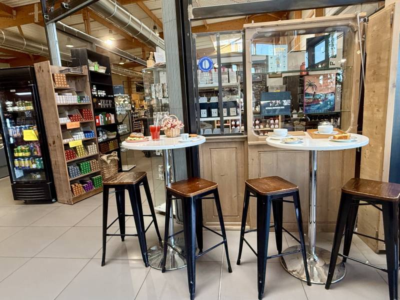 Fonds de Commerce à Vendre – Snacking et Épicerie Fine – La Ciotat