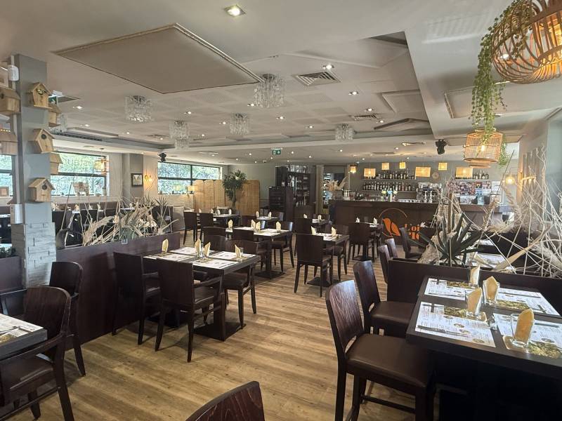 À Saisir : Restaurant Haut de Qualité – Zone d’Activité Athélia, La Ciotat