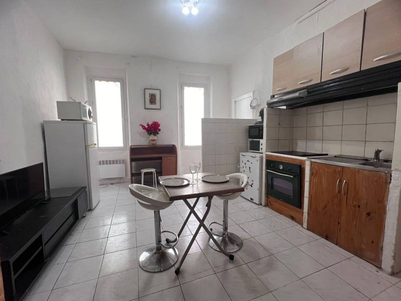 Séjour avec cuisine